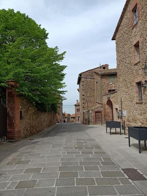 Il Borgo Antico Villa Monte del Lago Екстериор снимка